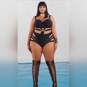 Plus size swimsuit 20DD 2X